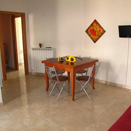 Facile - Via Memorie 45 Otranto